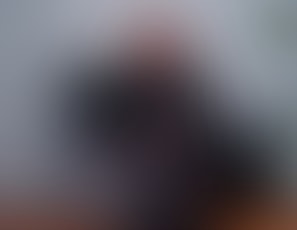 LadyFyreStepmomRelievesBlue